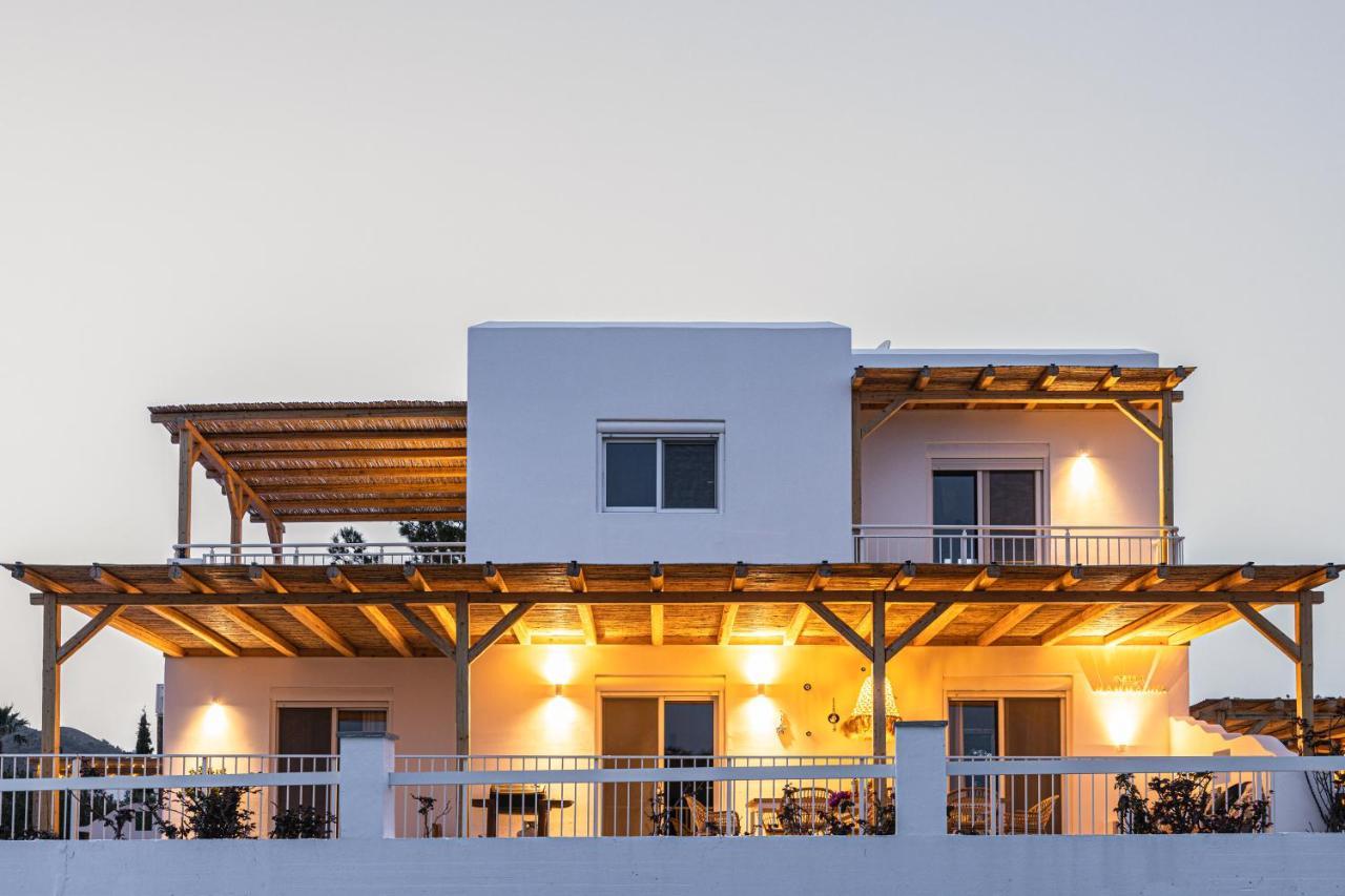 Villa Mamma Mia เกนนาดี ภายนอก รูปภาพ